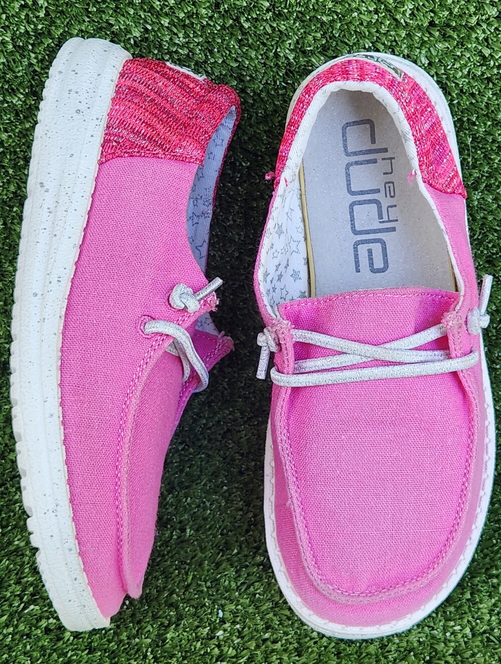 Hey Dude Wendy Kids Little Girls Walking Funk Fuxia Comfort Slip-on Shoes Size 1